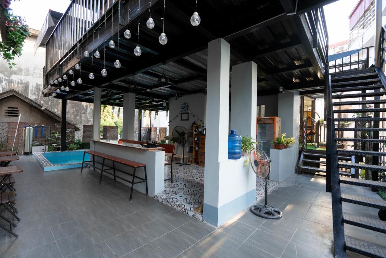 Private Room In Halong Center-Almor Homestay Hạ Long Exterior foto
