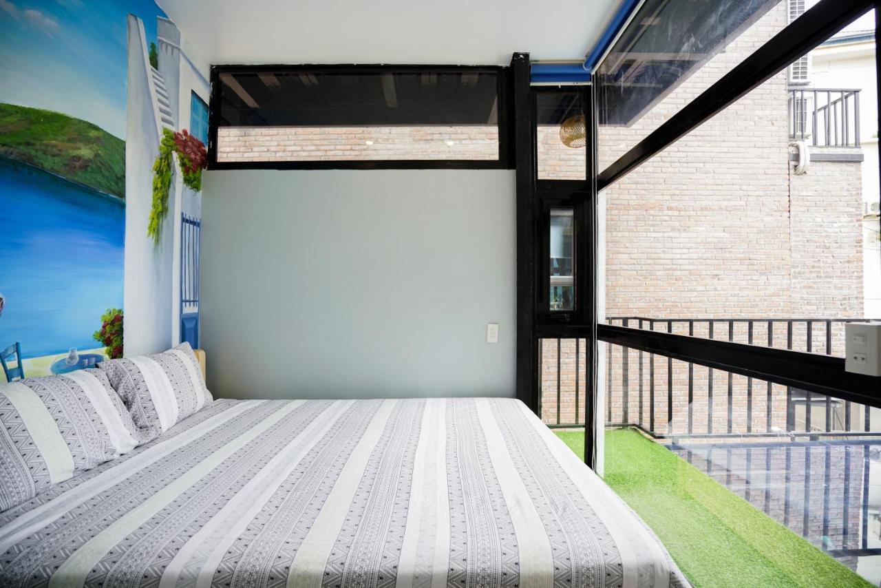 Private Room In Halong Center-Almor Homestay Hạ Long Exterior foto